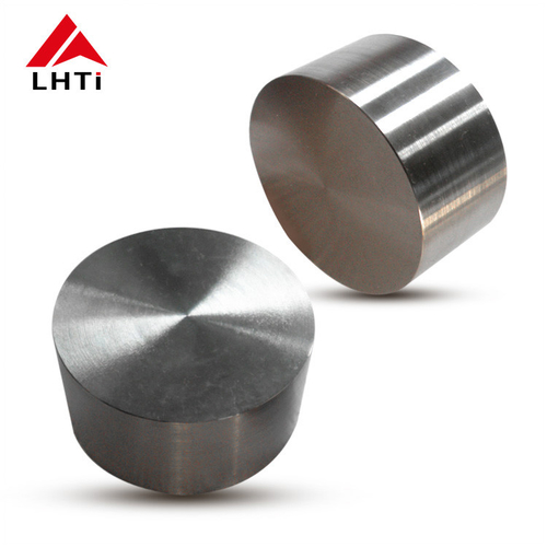Neueste Unternehmensnachrichten über Anwendung von Titan und Titanlegierungen in Motoren