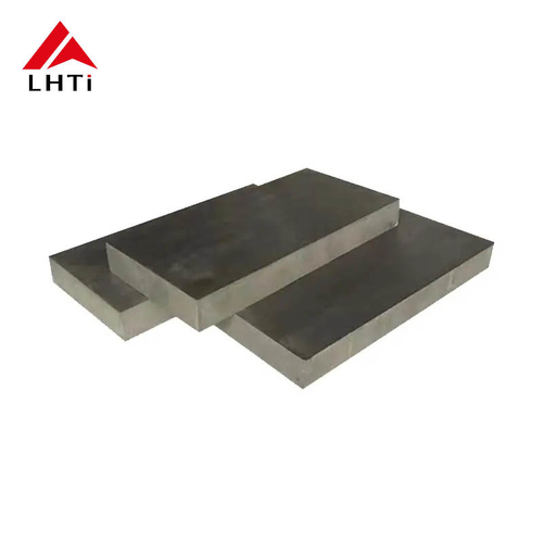 Neueste Unternehmensnachrichten über Der indische Kunde bestellt Titanplatten
