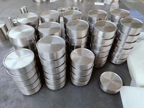Neueste Unternehmensnachrichten über Properties and Applications of Titanium Alloy Forged Rings and Titanium Forgings